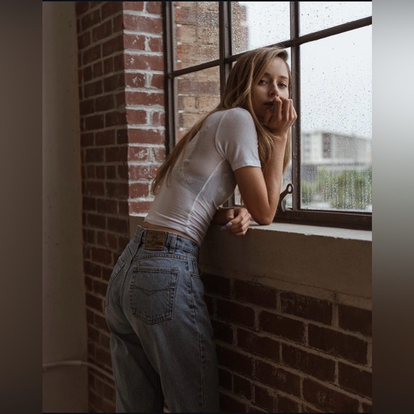 Vintage Jordache Light Wash Mom Jeans - Picture 2 of 10